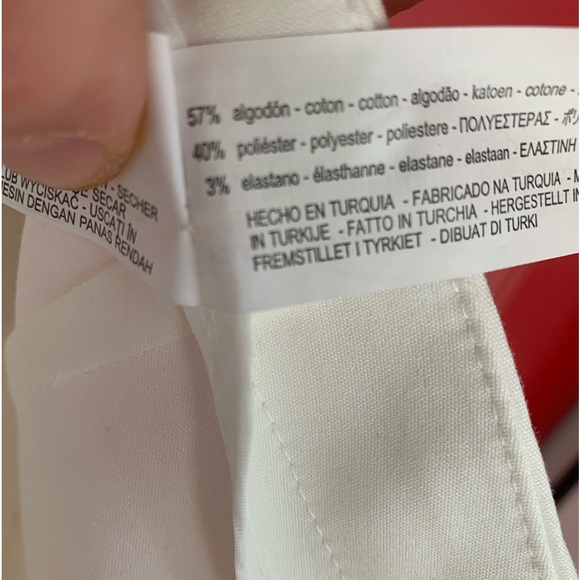 Zara Capri Pants in White - Picture 5 of 6